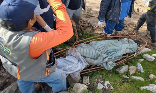 Dos jóvenes mueren tras caer de puente colapsado en Pincahuacho - Chalhuanca